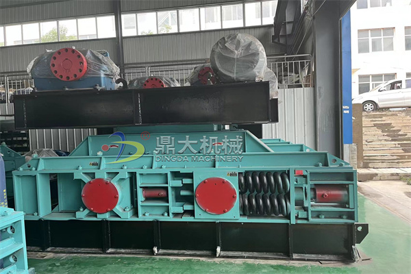 ��݁����C(j��)