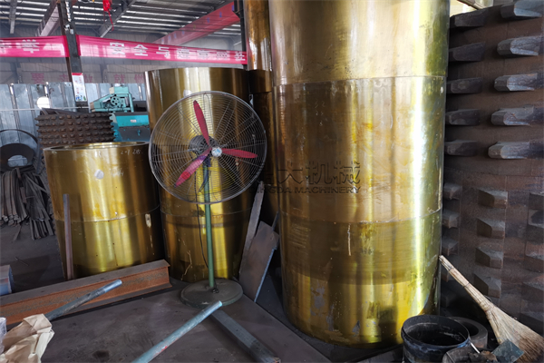 對(duì)輥破碎機(jī)輥皮 對(duì)輥破碎機(jī)輥皮