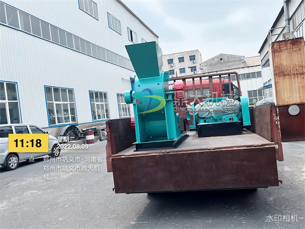 �l(f��)����600*400�p�S����C�Ͱl(f��)���400*400��݁����C��һ�_