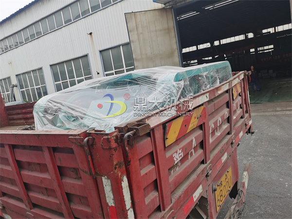 �l(f��)��(n��i)�ɹ��d����400��250��݁����C