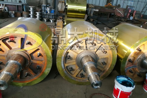 ��݁��ɰ�C݁Ƥ