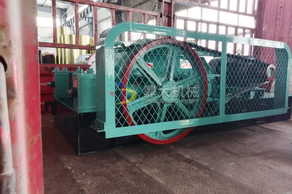 �l(f��)���������p��ɽ400��400���p�X݁����C(j��)һ�_(t��i)