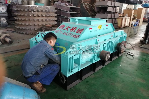 對(duì)輥破碎機(jī) 對(duì)輥破碎機(jī)